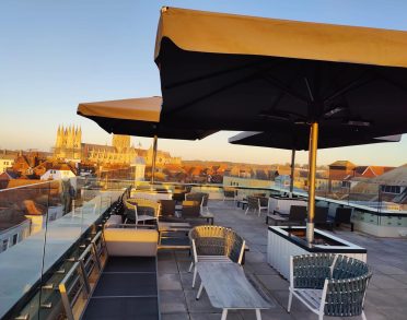 4x-3x5m-Savannah-Roof-Top-Bar-Restaurant-Canterbury-2